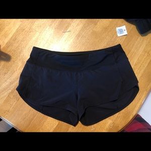 Lululemon Speed Up shorts